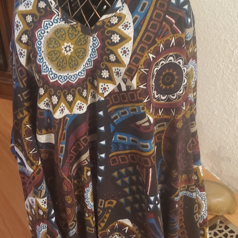 Pretty Young Thing Top with hood hazelnut size 2XL